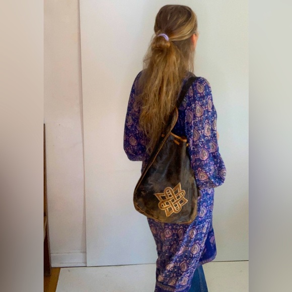 Vintage Boho Bag🤎Exceptionally Cool🤎 100% Leather, Circa 1960’s - Picture 4 of 11